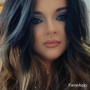 Meet your Posher, Kanette